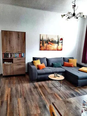 Ein Sitzbereich in der Unterkunft Art ANTON - Stilvolle Wohnung mit Balkon, zentrumsnah