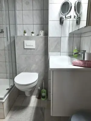 Ein Badezimmer in der Unterkunft Art ANTON - Stilvolle Wohnung mit Balkon, zentrumsnah