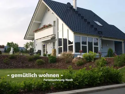Das Gebäude in dem sich die Ferienwohnung befindet