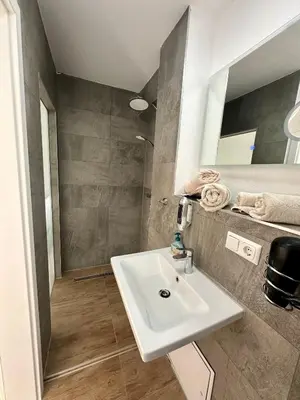 Ein Badezimmer in der Unterkunft INDIGO Luna