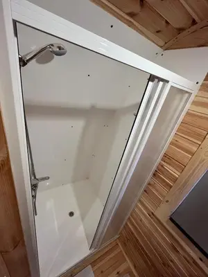 Ein Badezimmer in der Unterkunft Beautiful Apartment II Tiny house