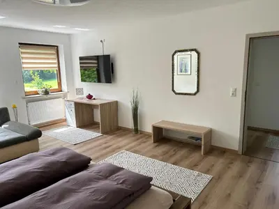 Ein Sitzbereich in der Unterkunft Ruhige Ferienwohnung mit Terrasse für 2 Personen
