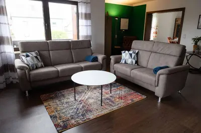 Ein Sitzbereich in der Unterkunft Ferienwohnung Magnolia
