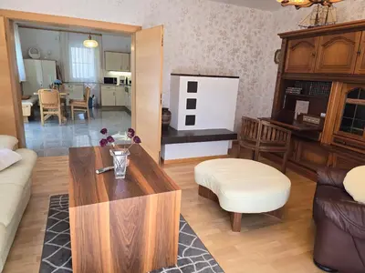 Ein Sitzbereich in der Unterkunft Domizil Resi in der Fränkischen Schweiz bei Bayreuth