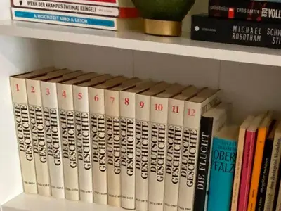 Die Bibliothek in der Ferienwohnung