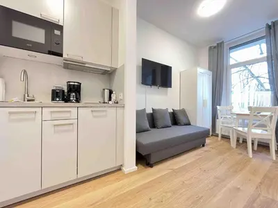 Küche/Küchenzeile in der Unterkunft AM1026 - Smarte Monteurwohnung Übergangswohnung