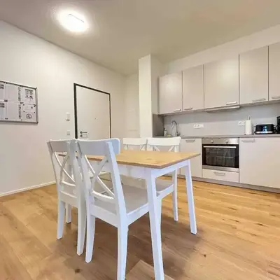 AM1036 - Moderne Monteurwohnung mit Balkon
