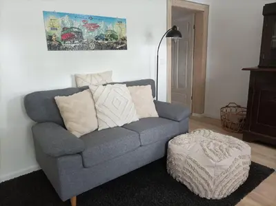 Ein Sitzbereich in der Unterkunft Auszeit Zwanzig