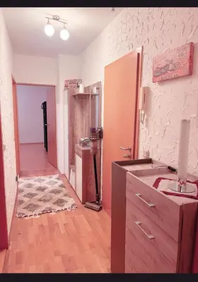 Grundriss der Unterkunft Super Monteurwohnung mit Balkon und Parkplatz, bei Bayreuth ruhig, 4 Betten Wifi, Küche