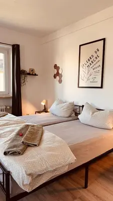 Ein Bett oder Betten in einem Zimmer der Unterkunft Apartment mit Netflix - Parken - Küche - Bad