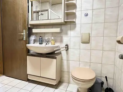 Ein Badezimmer in der Unterkunft SAD501 - Gemütliche Monteurwohnung