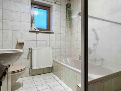Ein Badezimmer in der Unterkunft SAD501 - Gemütliche Monteurwohnung