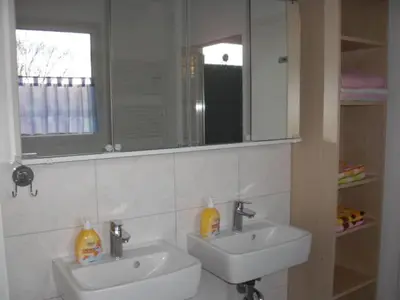 Ein Badezimmer in der Unterkunft Wohnung für Arbeiter und Monteure bis 6 Personen Amberg