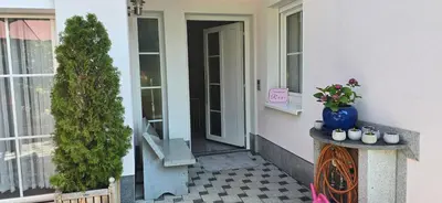 Grundriss der Unterkunft Resi's Zimmer mit Bad und Terrasse