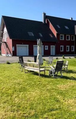 Ein Garten an der Unterkunft Sky Ranch 1 BR