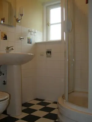 Ein Badezimmer in der Unterkunft Ferienhaus Brotenfeld
