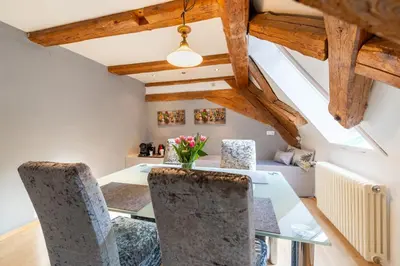 Ein Sitzbereich in der Unterkunft Appartement Sittenbach 