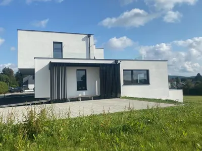 Das Gebäude in dem sich die Ferienwohnung befindet