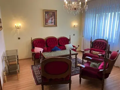 Ein Sitzbereich in der Unterkunft Ferienwohnung Fichtelberg