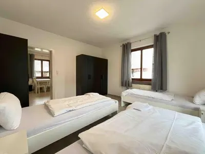 Ein Bett oder Betten in einem Zimmer der Unterkunft SAD113 - Geräumige Monteurwohnung