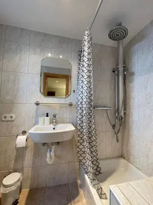 Ein Badezimmer in der Unterkunft Apartment Violine2 am Bahnhof-City