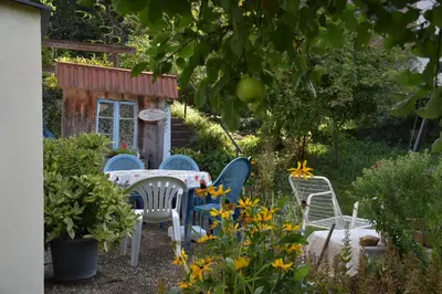 Ein Garten an der Unterkunft Gästehaus am Schlossberg