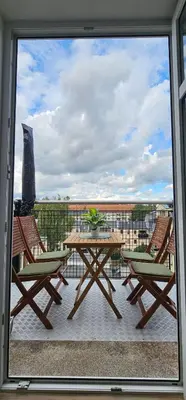 Ein Balkon oder eine Terrasse in der Unterkunft Lace Apartments Stilvoll in der Spitzenstadt Plauen