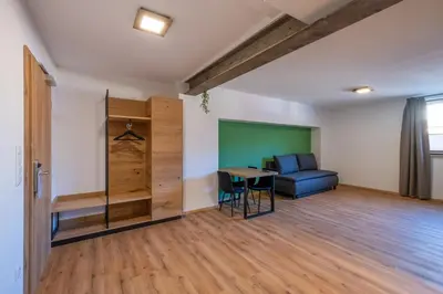 Ein Sitzbereich in der Unterkunft 8Rooms - Altstadthotel