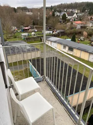 Ein Balkon oder eine Terrasse in der Unterkunft FeWo Wieko Plauen H1 3 OG links Family Appartement XL