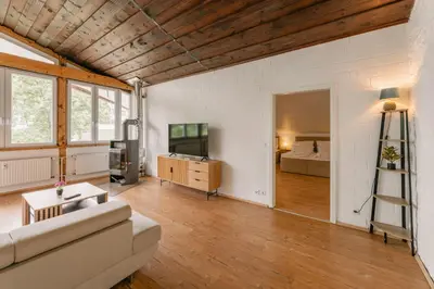TV/Unterhaltungsangebot in der Unterkunft Exklusive große Ferienwohnung für 7 Personen, Parkplatz, Balkon, 3 Schlafzimmer
