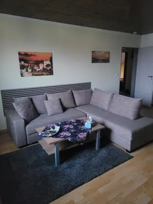 Ein Sitzbereich in der Unterkunft Alexas Ferienwohnung