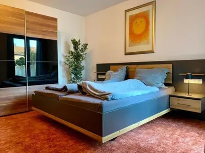 Ein Bett oder Betten in einem Zimmer der Unterkunft Ferienwohnung Felix