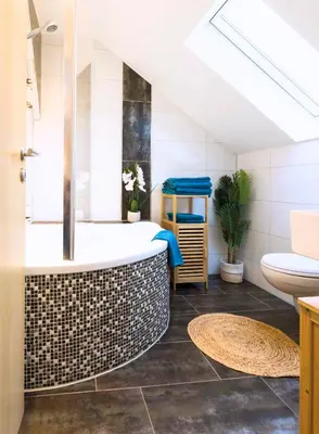 Ein Bett oder Betten in einem Zimmer der Unterkunft BaliApartment Hof, Küche, Parkplatz, 24h digital checkin, WLan250MBit