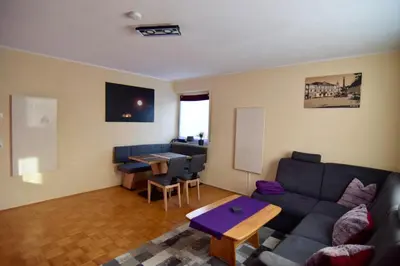 Ein Sitzbereich in der Unterkunft Ferienwohnung Kulmbach