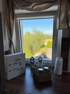 Ein Sitzbereich in der Unterkunft Ferienwohnung Schaller