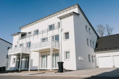 Das Gebäude in dem sich die Ferienwohnung befindet