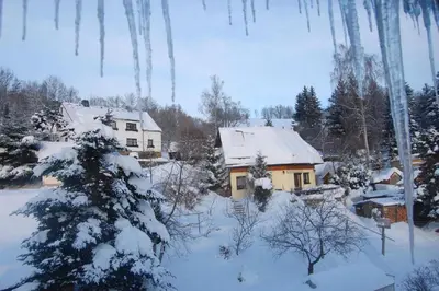 Ferienhaus Pöhlablick im Winter