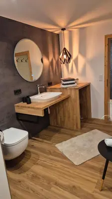 Ein Badezimmer in der Unterkunft NEU! Gemütliche Ferienwohnung 