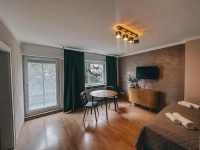 TV/Unterhaltungsangebot in der Unterkunft Sali Homes - SM0 charming Apartment short walk from city center of Bayreuth