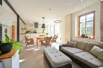 Ein Sitzbereich in der Unterkunft Ferienwohnung Scharfenberg