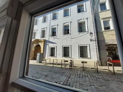 Das Gebäude in dem sich die Ferienwohnung befindet