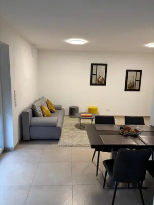 Ein Sitzbereich in der Unterkunft Wunderschöne Wohnung in ruhige Stadtviertel