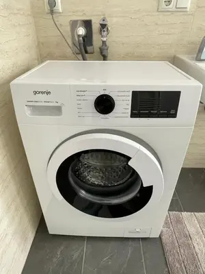 Grundriss der Unterkunft 4 Raum Wohnung mit Balkon u Badewanne Phil 3