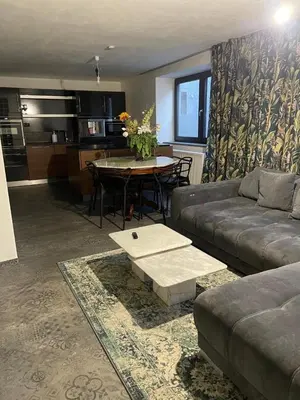 Ein Sitzbereich in der Unterkunft Your flat