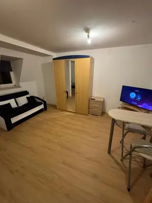 Ein Bett oder Betten in einem Zimmer der Unterkunft 2-Raum Ferienwohnung Zentrumsnah Plauen