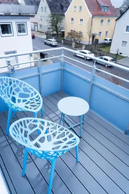 Ein Balkon oder eine Terrasse in der Unterkunft AMBERG APART - Apartment-Wohnung 3 - Wohnraum auf Zeit