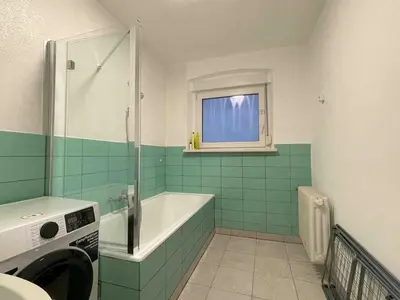 Ein Badezimmer in der Unterkunft SAD902 Große Monteurwohnung Übergangswohnung