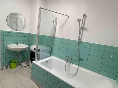 Ein Badezimmer in der Unterkunft SAD902 Große Monteurwohnung Übergangswohnung