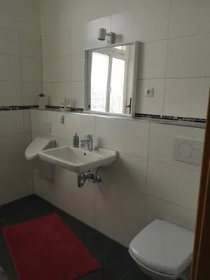 Ein Badezimmer in der Unterkunft FeWo Vermietung Plauen