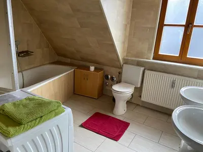 Ein Badezimmer in der Unterkunft Fewo Floss Oberer Berg